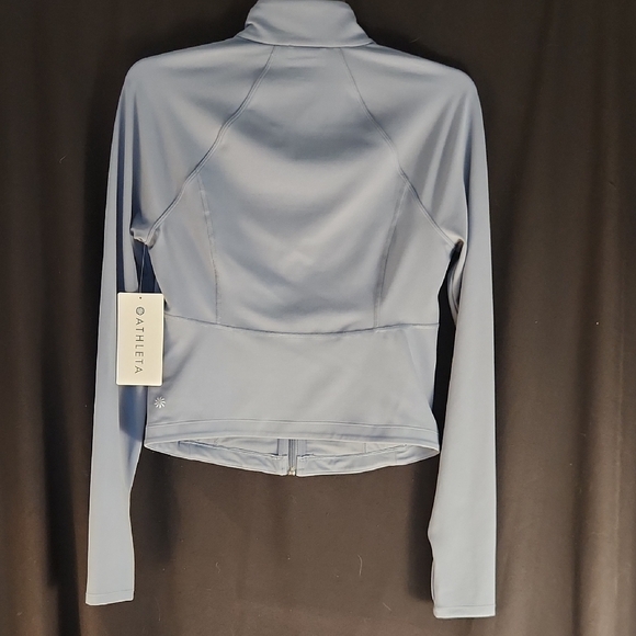 Athleta 2 Piece Set: Salutation Crop Jacket and Brooklyn Heights Cargo Pant - Picture 4 of 16